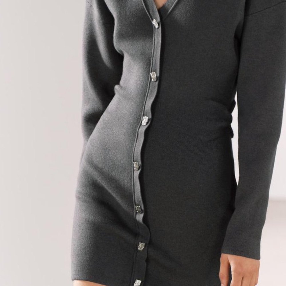 Zara Ruched Waist Knit Dress - Picture 12 of 15
